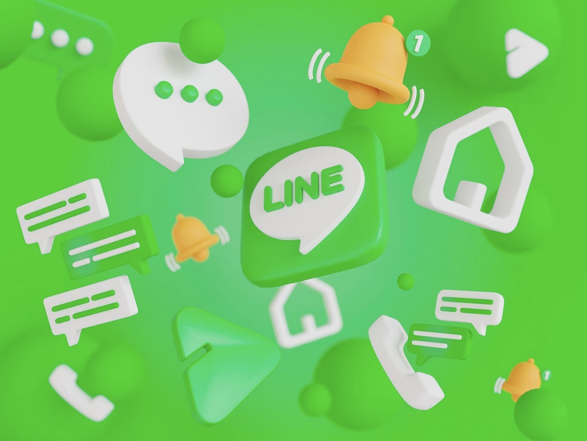 How can I send group messages faster on Line? What should I be aware of when sending group messages on Line?